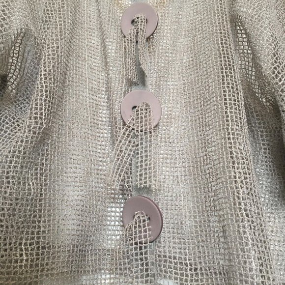 Light Knit Boho Style Top - Picture 2 of 4